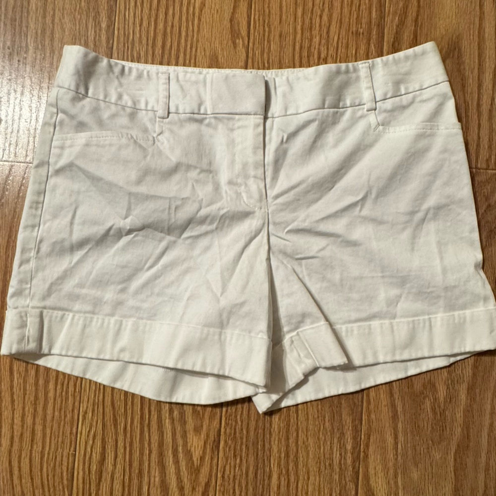Express Tailored White Shorts – Size 4